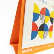 Calendari de sobretaula 2026 disseny Bauhaus imprès a Tormiq Barcelona